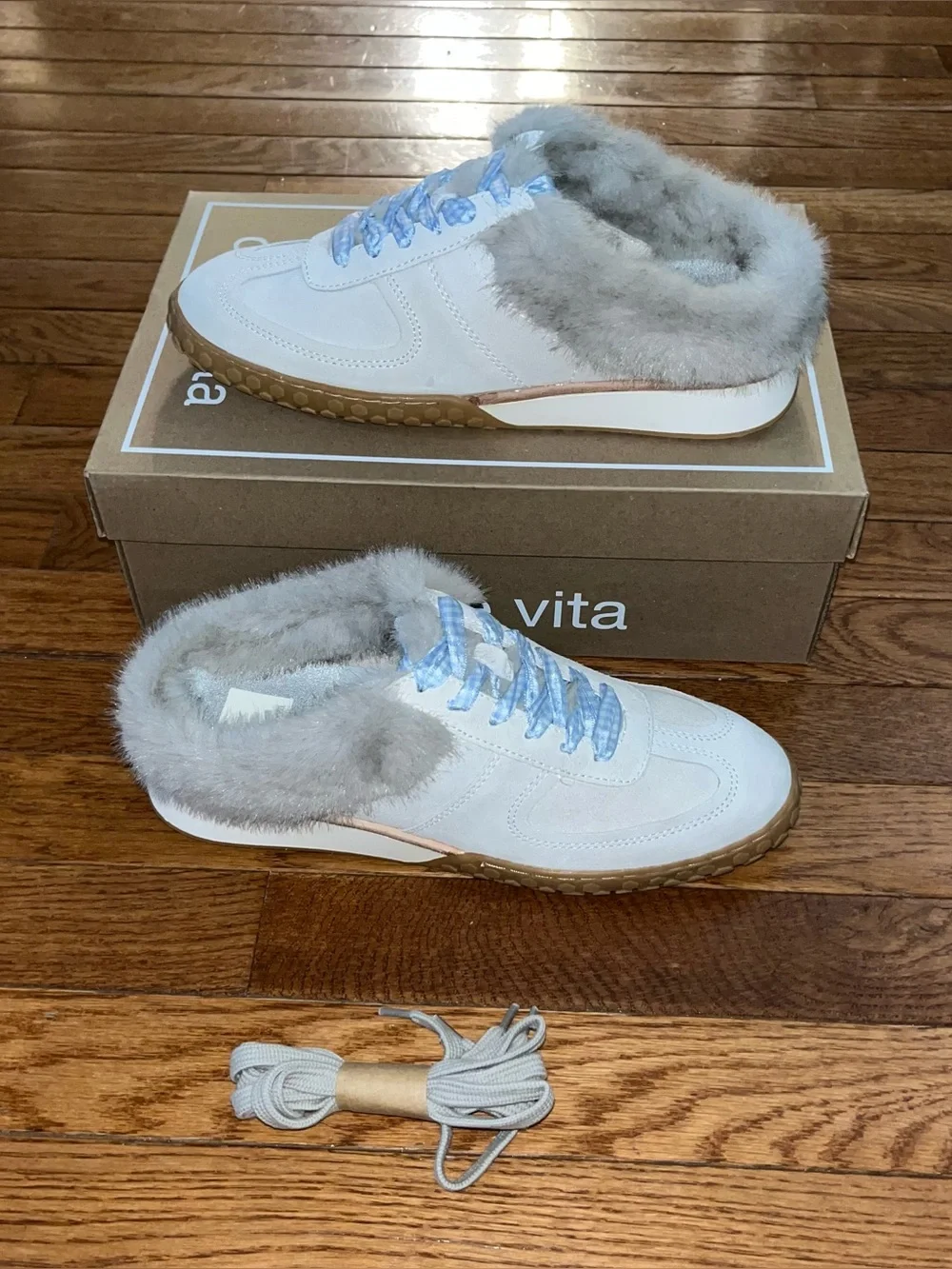 Dolce Vita Izzey Faux Fur Sneaker Mule Blue Accents & Taupe Suede Women’s 8.5